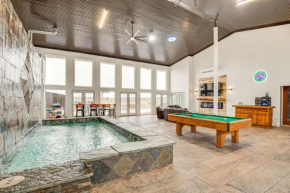 Lakefront Wichita Falls Home with Pool and Hot Tub